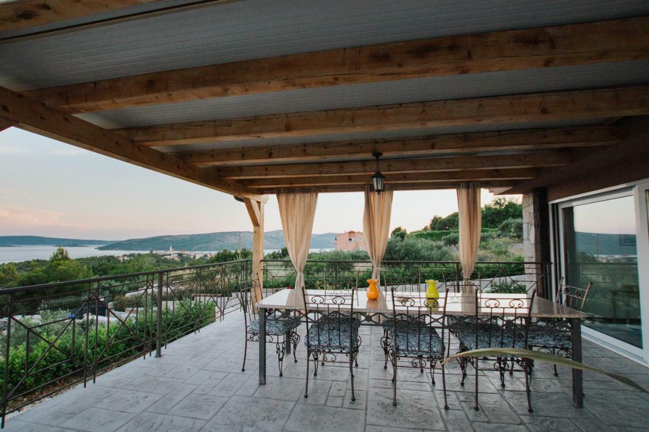 Villa Capri House à Seget Vranjica Extérieur photo